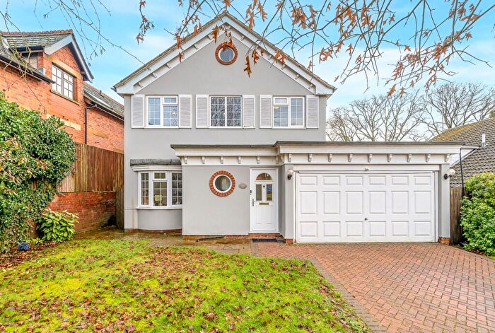 4 Bedroom Detached House For Sale In Bullers Wood Drive, Chislehurst, BR7