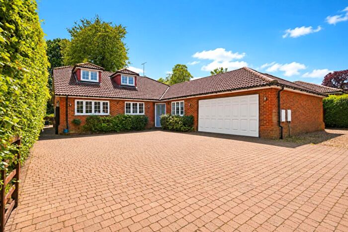6 Bedroom Detached House For Sale In Marford Road, Wheathampstead, St. Albans, Hertfordshire, AL4