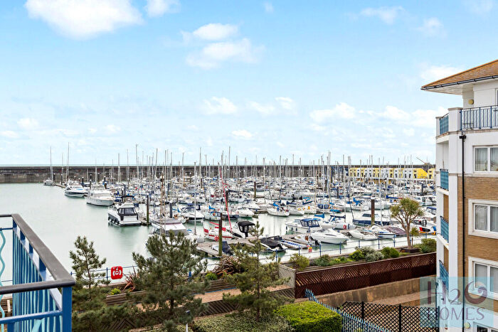 2 Bedroom Apartment For Sale In Collingwood Court, Brighton Marina Village, Brighton, BN2
