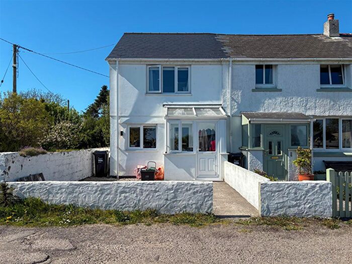 2 Bedroom End Of Terrace House For Sale In Countryside Home, Carnmenellis, TR16