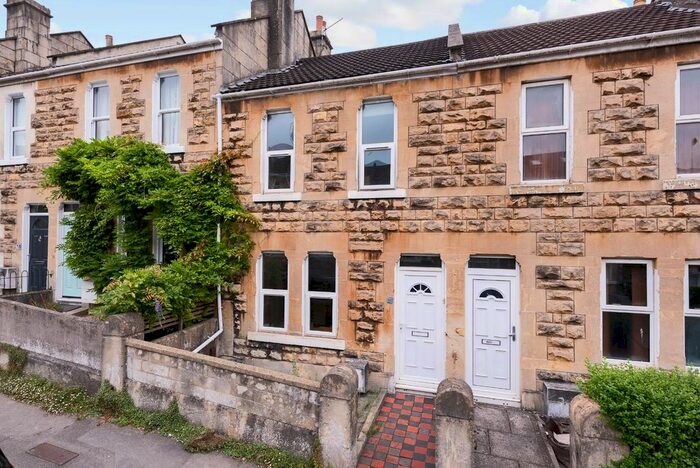 4 Bedroom Terraced House To Rent In St. Kildas Road, Bath, BA2