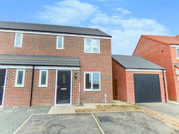 3 Bedroom Semi-Detached House To Rent In Fulmar Drive, Amble, Northumberland, NE65