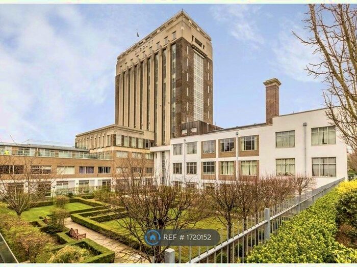 1 Bedroom Flat To Rent In Wallis House, Brentford, TW8