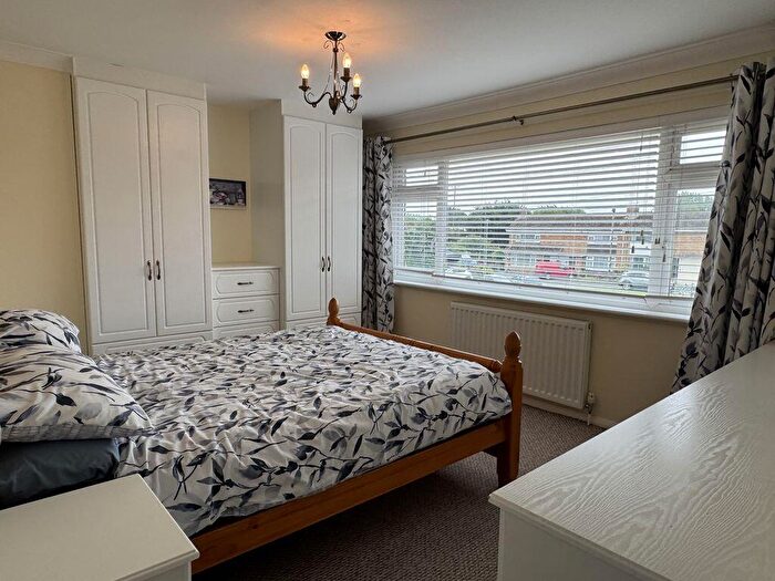 3 Bedroom Terraced House For Sale In Drax Avenue, Northport, Wareham, BH20 - Photo 5