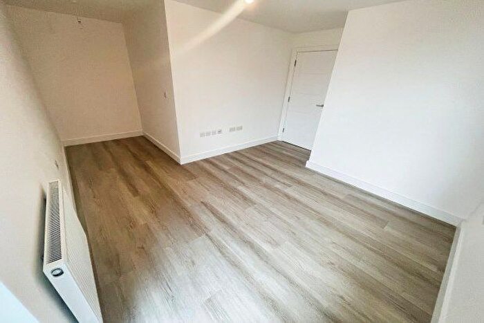 1 Bedroom Property To Rent In Farnborough Road, Farnborough, GU14