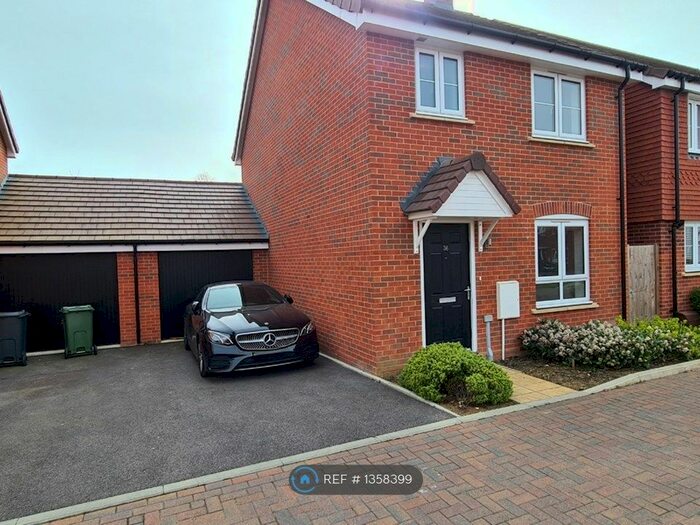 3 Bedroom Detached House To Rent In Gates Drive, Maidstone, ME17