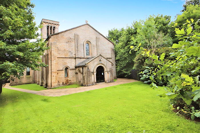 2 Bedroom Flat For Sale In Orrell Street, Bury, BL8