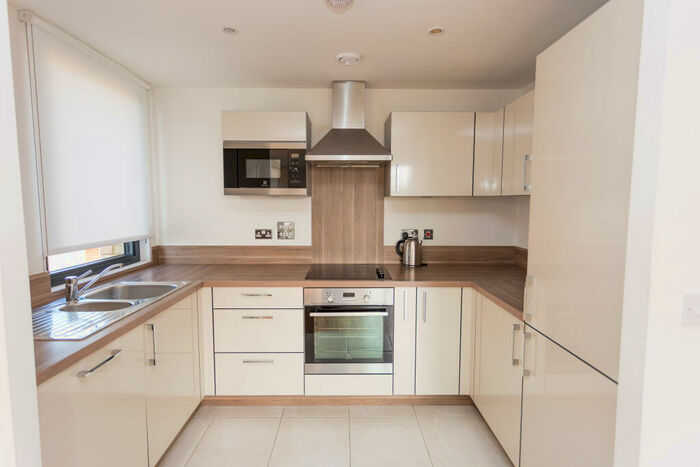 2 Bedroom Apartment To Rent In Albatross Way, London, Greater London, SE16