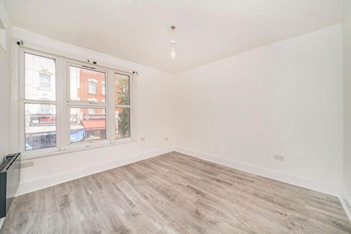 1 Bedroom Flat To Rent In Charlton Church Lane, Charlton, SE7