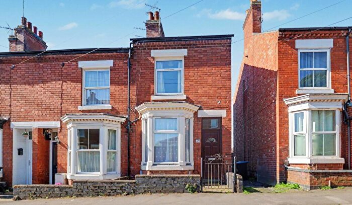 3 Bedroom End Of Terrace House For Sale In Logan Street, Market Harborough, LE16
