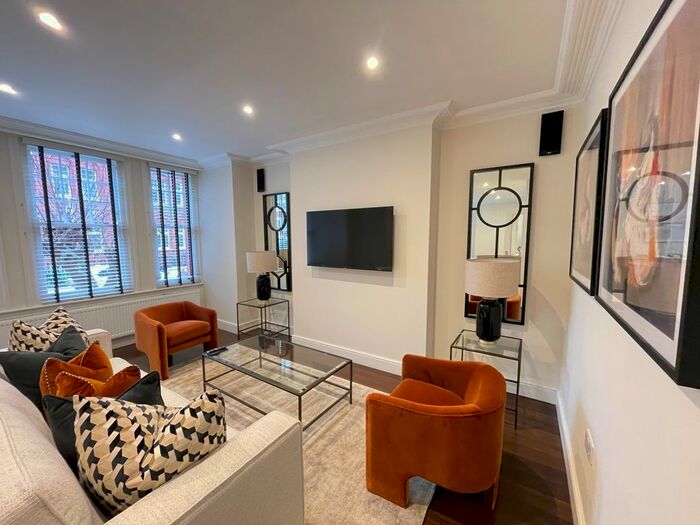 3 Bedroom Flat To Rent In Hamlet Gardens, Hammersmith, London, W6