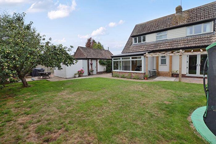 4 Bedroom Detached House For Sale In Mill Lane, Woodhall Spa, LN10