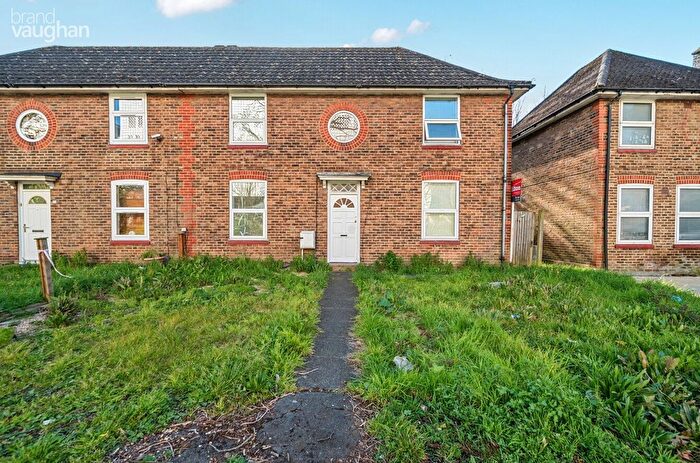 5 Bedroom Semi-Detached House To Rent In The Highway, Brighton, East Sussex, BN2