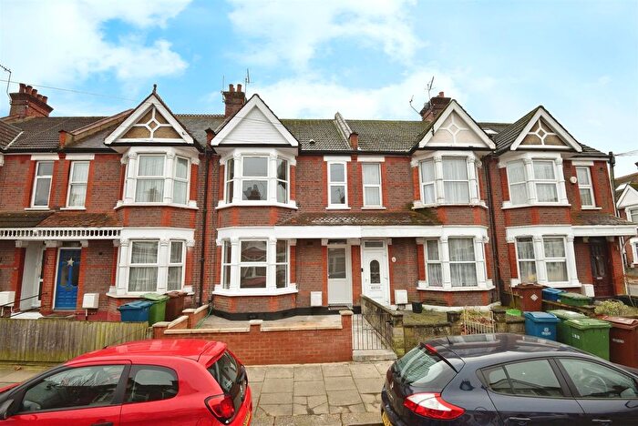 3 Bedroom Terraced House To Rent In Butler Road, Harrow, HA1