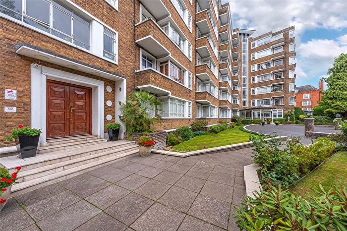 1 Bedroom Flat For Sale In Oslo Court, Prince Albert Road, St John's Wood, London, NW8