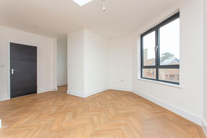 4 Bedroom Semi-Detached House To Rent In Officers View, Guston, CT15