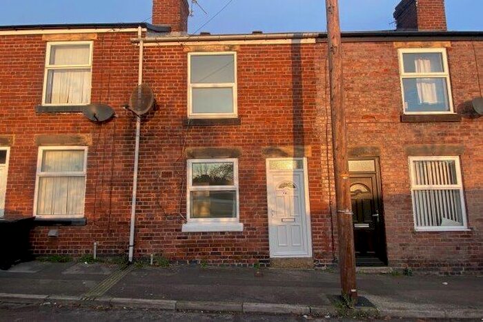 2 Bedroom Terraced House To Rent In Nelson Street, Chesterfield, S41