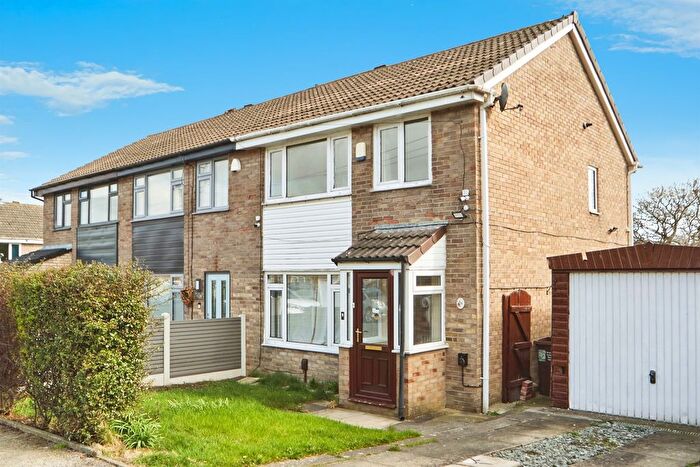 3 Bedroom Semi-Detached House For Sale In Thornhill Road, Steeton, Keighley, BD20
