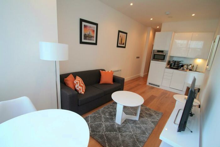 1 Bedroom Apartment To Rent In Park Street West, Luton, LU1