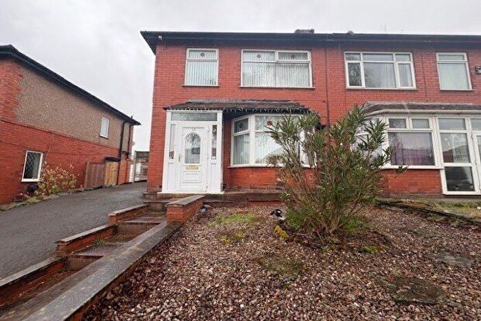 3 Bedroom Property To Rent In Smedley Avenue, Bolton, BL3