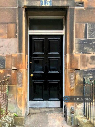 3 Bedroom Flat To Rent In Livingstone Place, Edinburgh, EH9