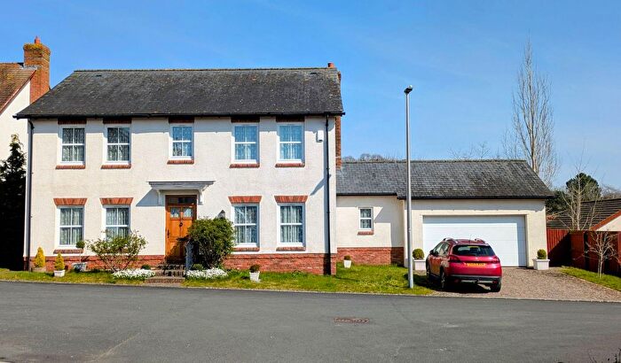 4 Bedroom Detached House For Sale In Great Park Close, Bishopsteignton, TQ14