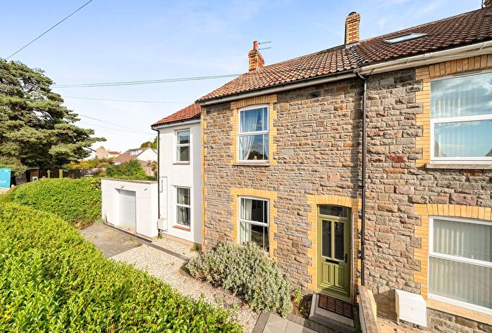4 Bedroom Semi-detached House For Sale In Poplar Road, Warmley, Bristol, Gloucestershire, BS30