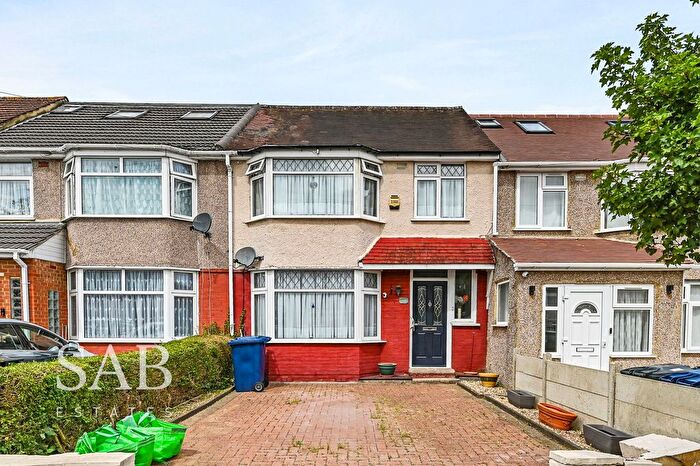 3 Bedroom Terraced House For Sale In Upper Town Road, Greenford, UB6