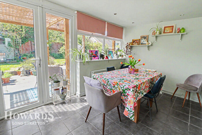 4 Bedroom Detached House For Sale In Pound Close, Harleston, IP20