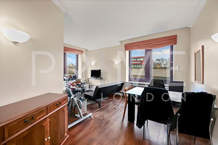 2 Bedroom Flat For Sale In Whitehouse Apartments, Belvedere Road, South Bank, SE1