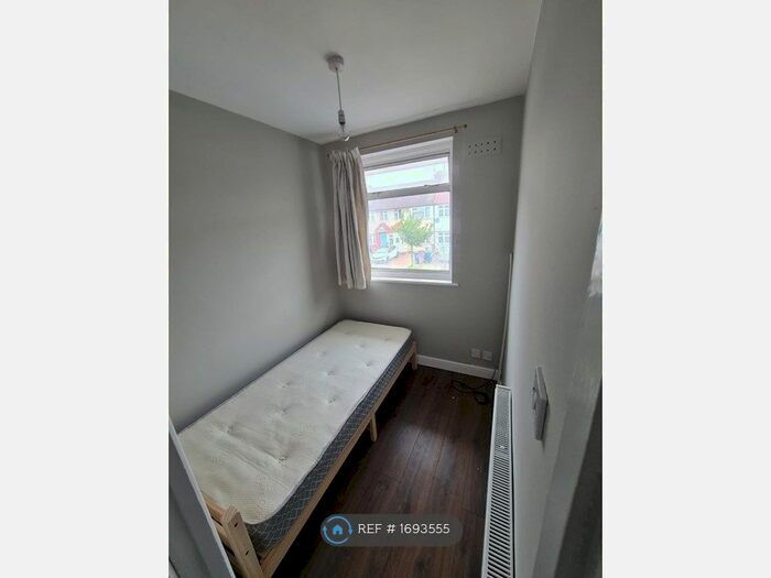 3 Bedroom Terraced House To Rent In Leamington Crescent, Harrow, HA2