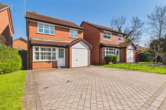 3 Bedroom Detached House To Rent In Lindsey Close, Wokingham, Berkshire, RG41