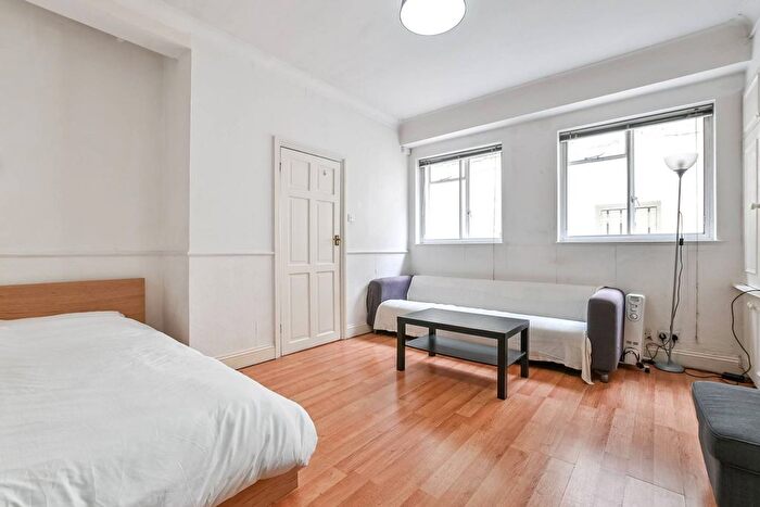 Studio To Rent In Gower Street, Bloomsbury, London, WC1E