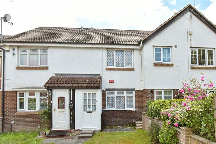 2 Bedroom Terraced House For Sale In Manordene Road, London, SE28
