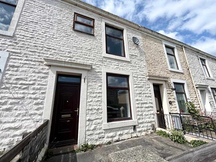 3 Bedroom Terraced House To Rent In St. Huberts Road, Great Harwood, Blackburn, BB6