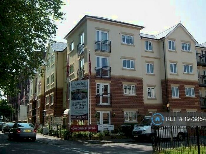 1 Bedroom Flat To Rent In Grove Road, Woking, GU21