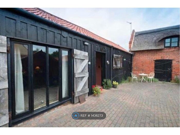 2 Bedroom Detached House To Rent In Aylsham Road, Swanton Abbott, NR10