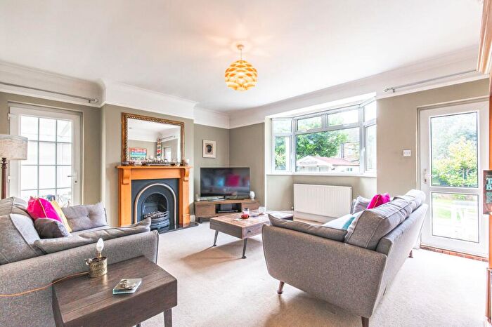 5 Bedroom Chalet For Sale In Hunstanton, PE36