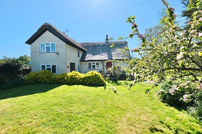 4 Bedroom Detached House For Sale In High Street, Riseley, Bedford, MK44