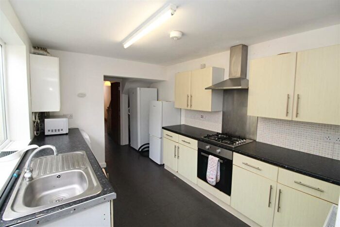 4 Bedroom House To Rent In Minister Street, Cathays, Cardiff, CF24