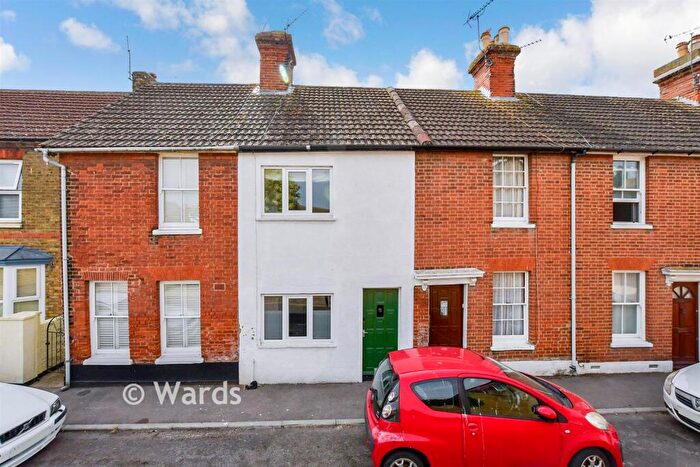 3 Bedroom Terraced House For Sale In Essex Street, Whitstable, Kent, CT5