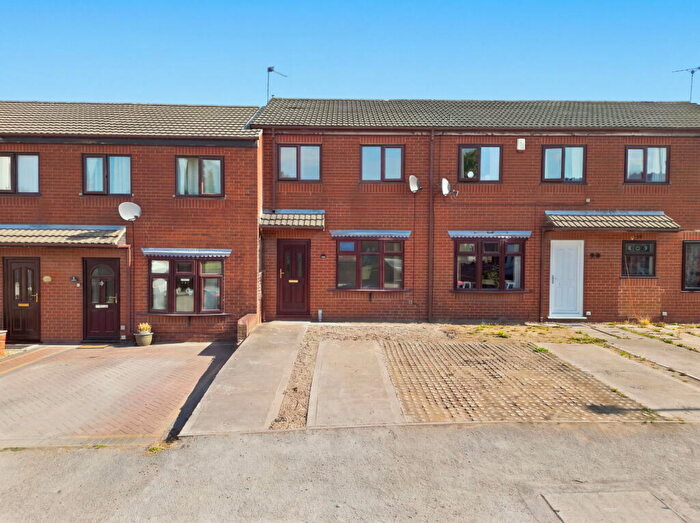 3 Bedroom End Of Terrace House For Sale In Clipstone Avenue, Sutton-in-Ashfield, NG17