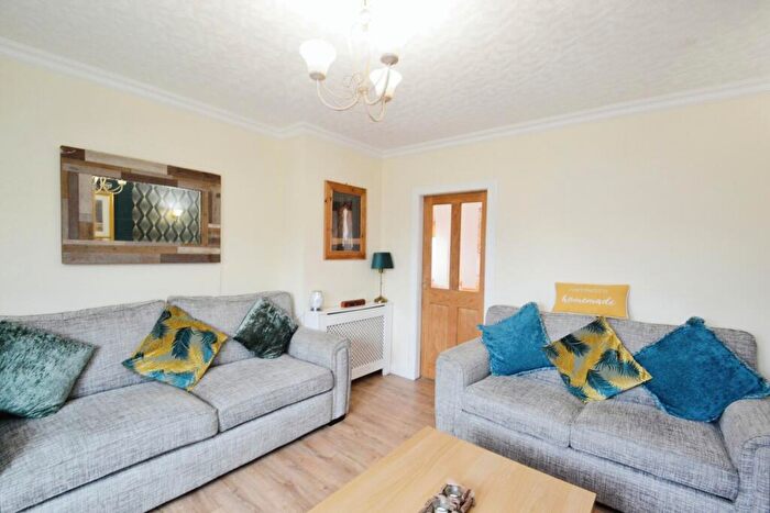 2 Bedroom Terraced House For Sale In Carrick Knowe Avenue, Edinburgh, EH12