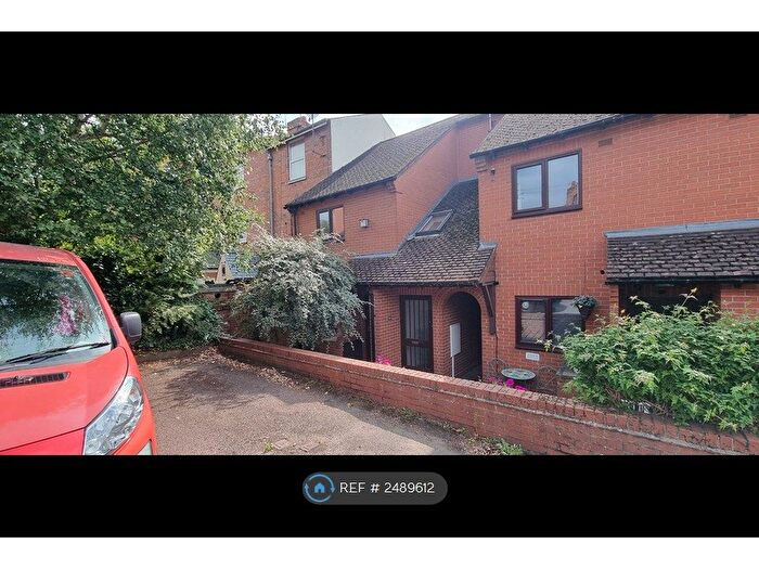 1 Bedroom Flat To Rent In Saltisford, Warwick, CV34