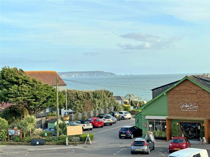 3 Bedroom Maisonette For Sale In Marine Drive, Barton On Sea, New Milton, Hampshire, BH25