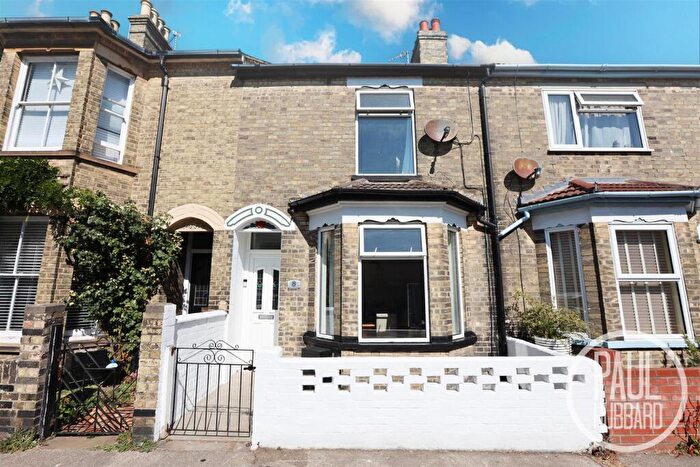 3 Bedroom Terraced House For Sale In Beaconsfield Road, Kirkley, NR33