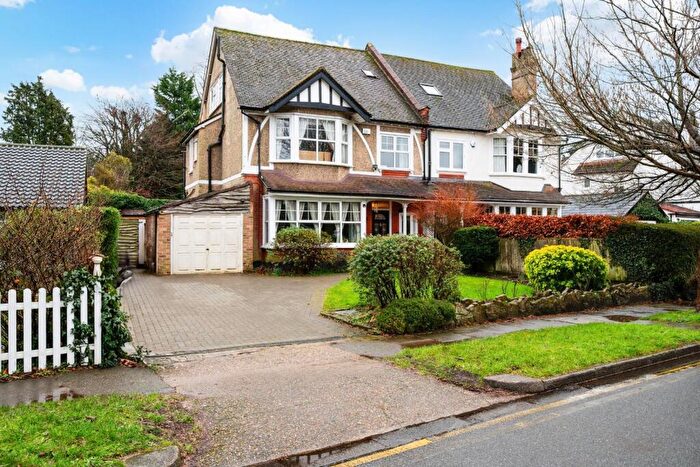 7 Bedroom Semi-Detached House For Sale In De Burgh Park, Banstead, SM7