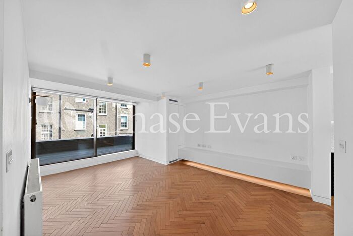 2 Bedroom Flat For Sale In Enford Street, Marylebone, London, W1H