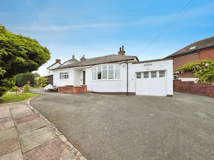 2 Bedroom Detached Bungalow For Sale In Springfield Road, Swadlincote, DE11
