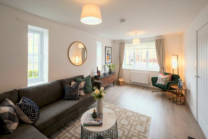 3 Bedroom House To Rent In Tesla Street, Houlton, Rugby, CV23